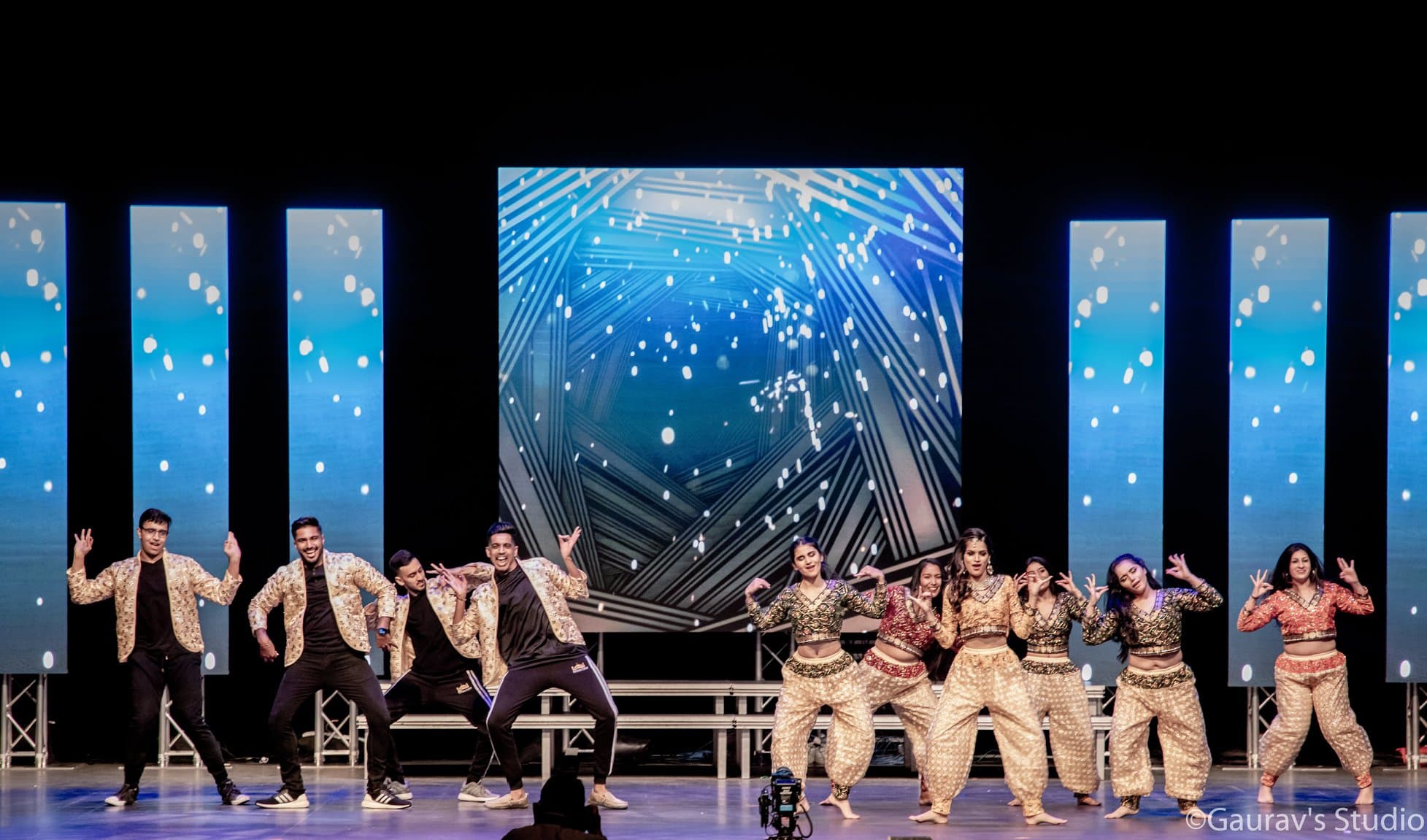 RRB dancers on stage